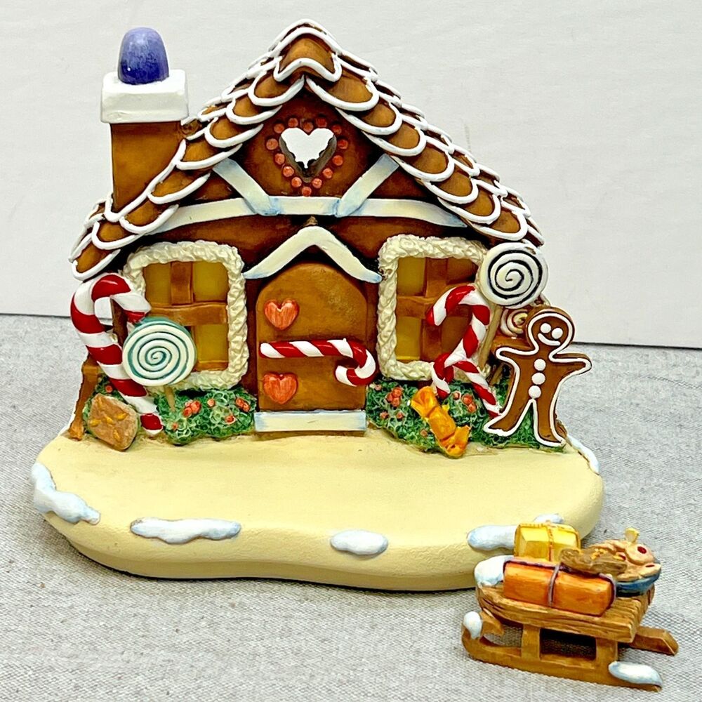 Goebel 2000 M.I. Hummel Gingerbread Lane W/ Sled Porcelain Figurine 5in